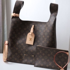 LV Hobo Bags